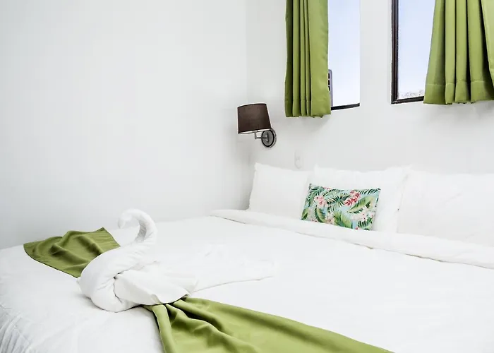 The Palms At Hotel 3*